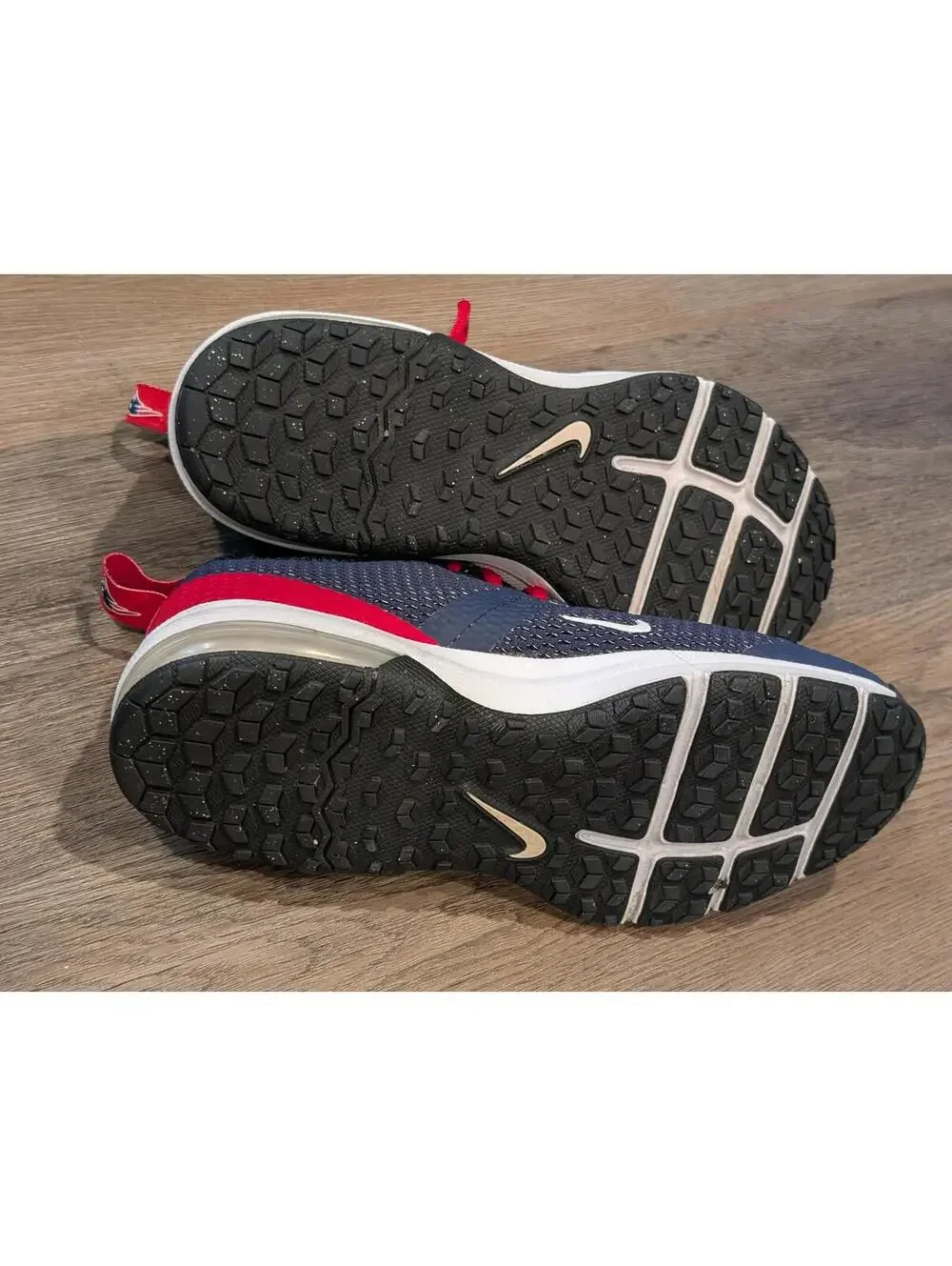 Nike Air Max Typha 2 NFL Patriots Navy Red Training Sneakers Shoes Mens 7.5